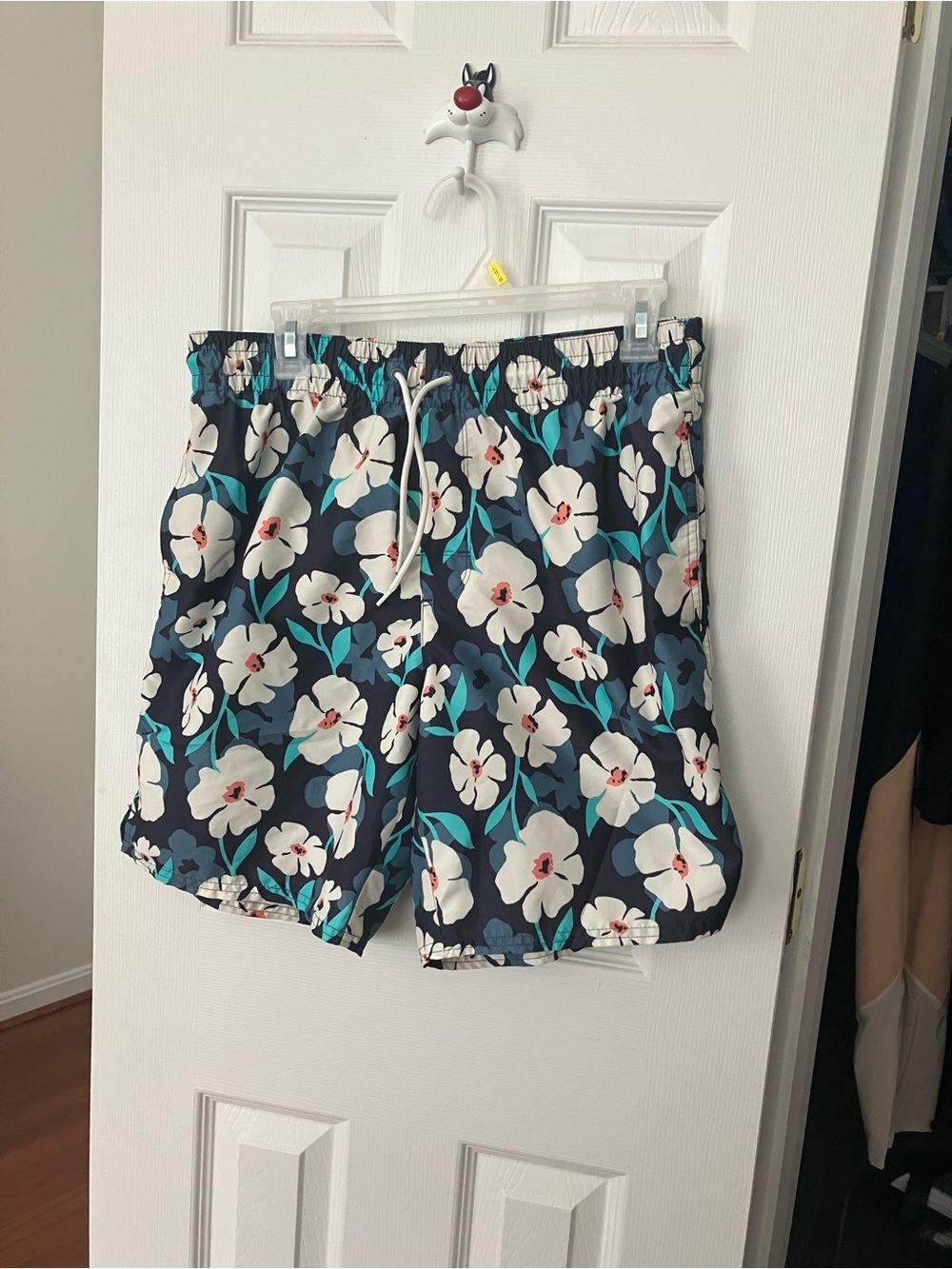 Old Navy Men Floral Swim Shorts